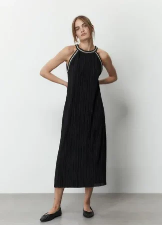 vestido negro sfera nuevo zara kd7D 460x637@MujerHoy Merca2.es