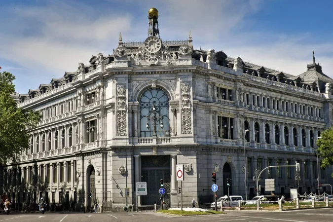 El Banco de España aconseja cuánto dinero deberías guardar en casa 67 Merca2.es Cuánto dinero se necesita guardar en casa, según el Banco de España