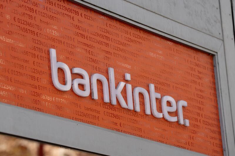 Bankinter implanta Inteligencia Artificial en la gestión de recibos