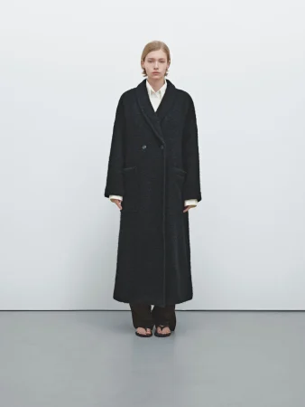 Massimo Dutti lanza la tendencia de la temporada: prendas con estilo para el otoño-invierno 5 Merca2.es ABRIGO GRUESO PELO ALPACA - LIMITED EDITION