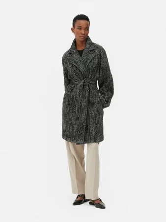 Abrigo de tejido de espiga con cinturón