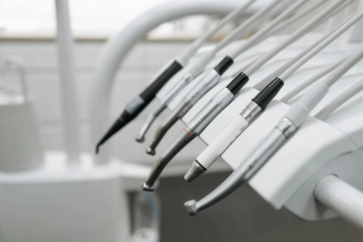 Cuánto cuesta abrir una clínica dental en 2024: la mejor opción es TheCherryHealth