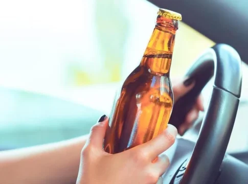 Con el nuevo cambio Cuántas cervezas te tienes que tomar para dar positivo al volante 1 Con el nuevo cambio ¿Cuántas cervezas te tienes que tomar para dar positivo al volante?