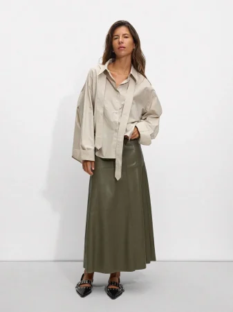 Falda Larga con Efecto de Piel Sintética