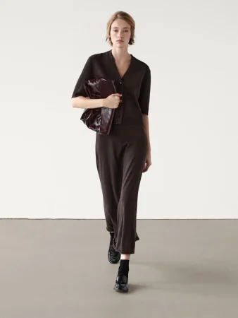 Fichamos varias faldas largas de Massimo Dutti para lucir sofisticada y moderna 32 Merca2.es Falda larga evase 100% lana merino