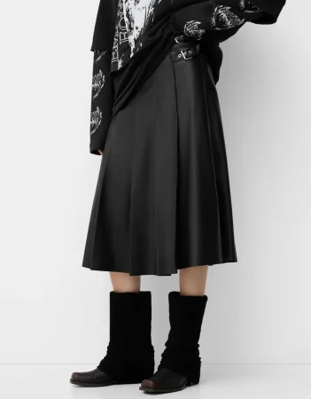 Falda midi efecto piel tablas