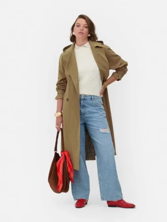 Gabardina con capucha de Rita Ora