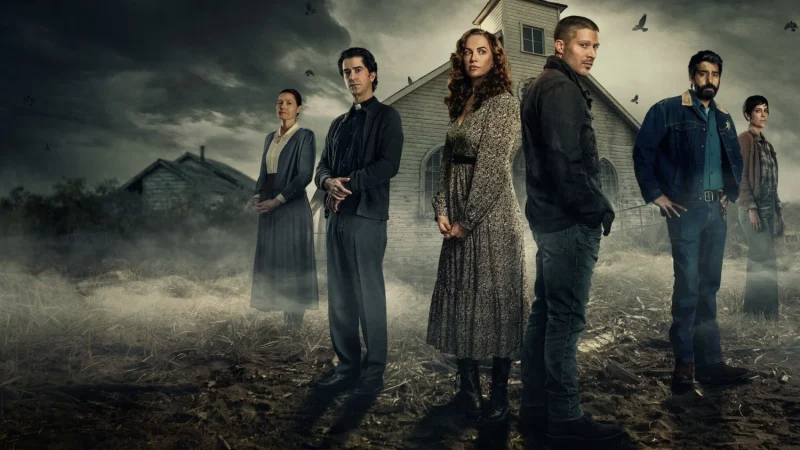 Miniserie Halloween Netflix Misa de medianoche Merca2.es