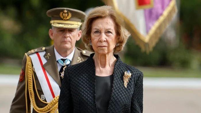 Momentos tensos: el discurso inesperado de Margarita Robles a la reina Sofía y su impacto en la prensa