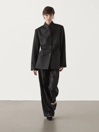 Pantalón de Franela 100% Lana - 99,95 € y Americana Ligera 100% Lana - 199,00 €