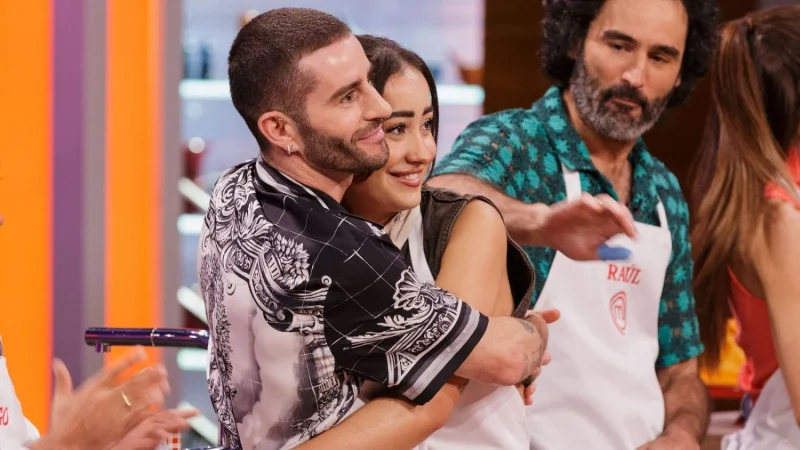 Las polémicas más sonadas de Pelayo Díaz, el último expulsado de 'MasterChef Celebrity' 49 Merca2.es Pelayo Diaz y Marina Rivers en MasterChef Celebrity Merca2.es