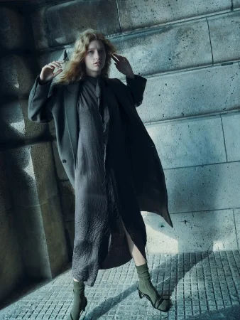 Massimo Dutti lanza la tendencia de la temporada: prendas con estilo para el otoño-invierno 4 Merca2.es Vestido midi volante cupro - Studio