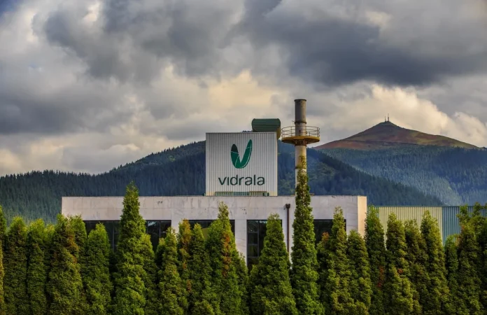 Vidrala: la diversificación de la empresa compensa el mal momento del sector 2 Merca2.es Vidrala headquarters Real Merca2.es
