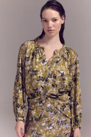 Las 5 camisas estampadas y súper cómodas de Slowlove que están arrasando en Cortefiel 78 Merca2.es Cortefiel flores