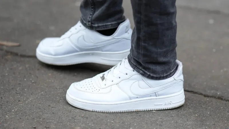 Si eres amante de las Air Force 1 blancas, agárrate porque Nike las ha reinventado para ti 1 Merca2.es Force blancas