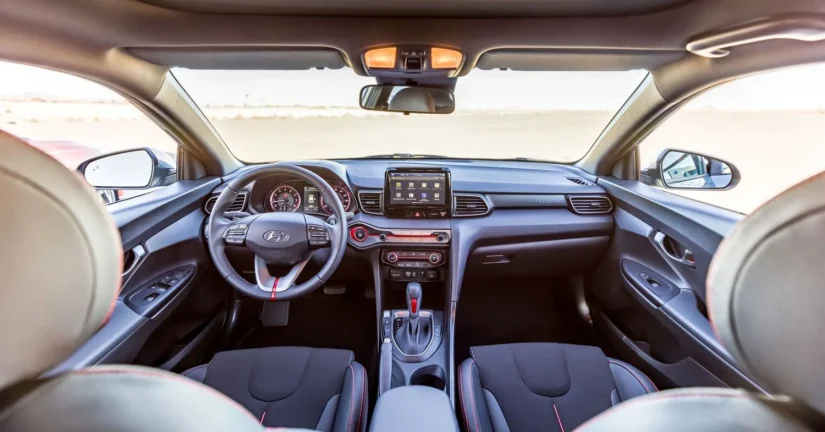 El nuevo invento de Hyundai va a convertir tu coche en una nave espacial 103 Merca2.es Hyundai parabrisas