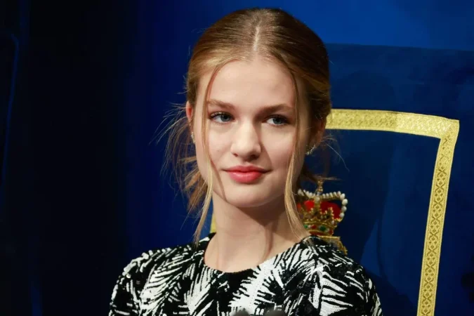 Nosotros opinamos que tiene derecho a disfrutar un poco