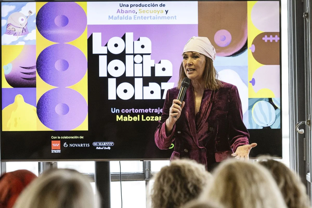 Mabel Lozano y Novartis presentan el corto ‘Lola, Lolita, Lolaza’ que relata la experiencia de la directora de cine con el cáncer de mama