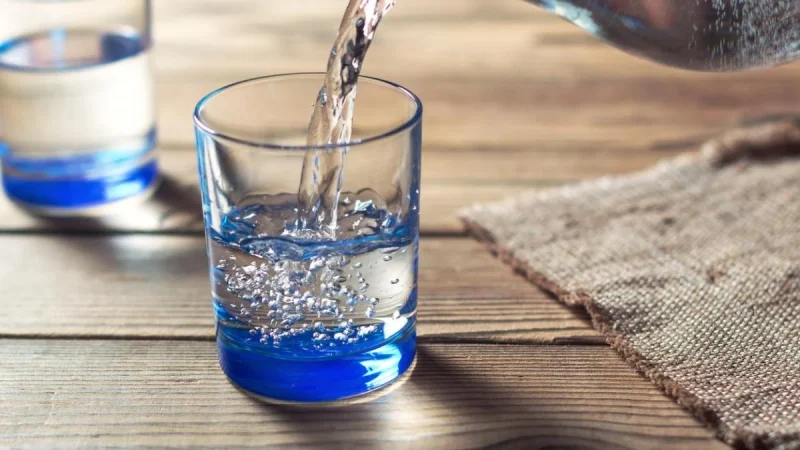 Consecuencias de seguir el consejo de los 8 vasos de agua