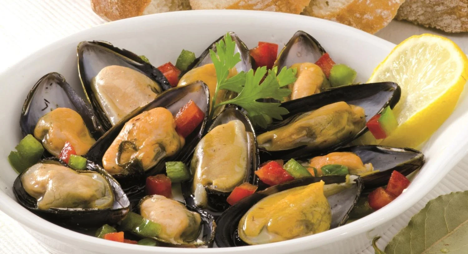 ¿Cómo preparar mejillones a la marinera? Receta gallega con guía completa