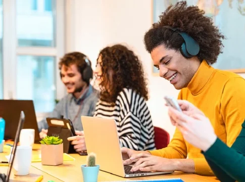 millennials-generacion Z-móviles