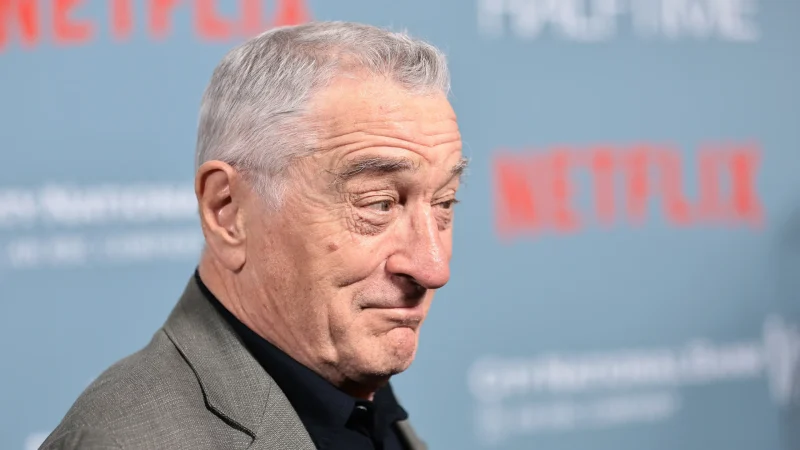 Ya se ha estrenado la que con toda seguridad será la mejor serie del año 55 Merca2.es Robert De Niro: la leyenda de Hollywood que llevó su prestigiosa carrera por el camino del humor