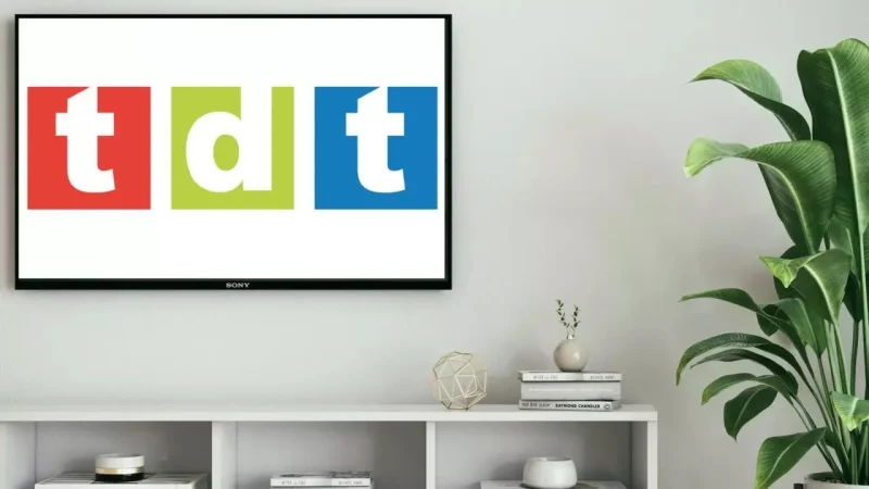 Te contamos lo que vas a necesitar desde 2025 para poder ver la tele en tu casa 37 Merca2.es Tele ver