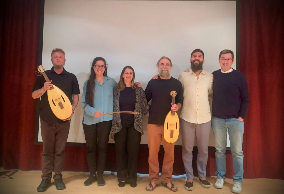 Una viola oval del siglo XIII recupera su melodía de manos de la Facultad de Música y Artes Escénicas de UAX