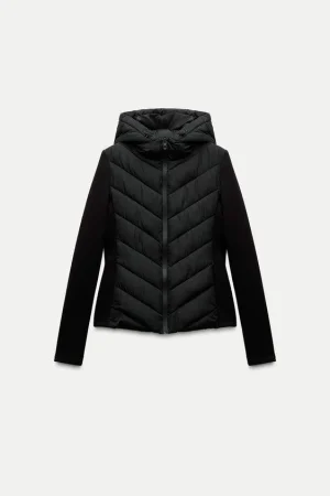 Los 5 plumíferos más elegantes y ligeros que ofrece Zara para que le hagas frente al invierno 35 Merca2.es Zara combinada