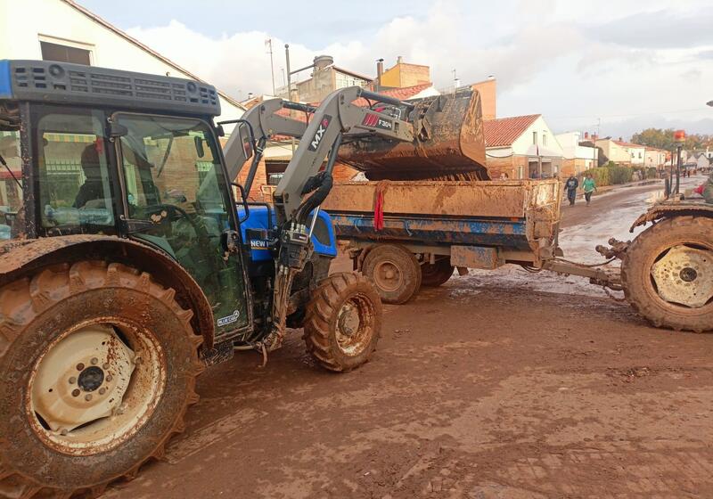 Asaja abre una suscripción popular entre los agricultores para ayudar a los damnificados de la DANA