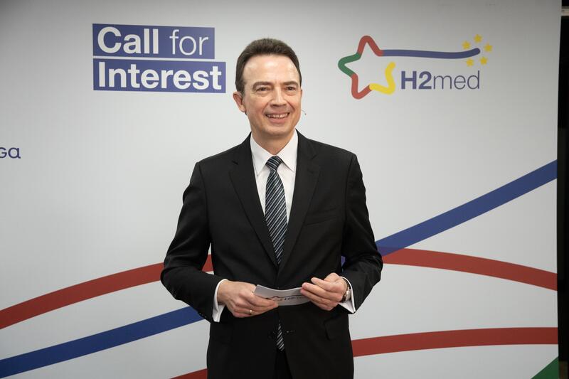 Gonzalo (Enagás) se muestra convencido de que el H2med será «una realidad» en 2030