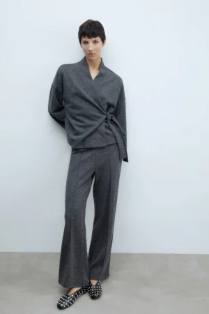 Cuerpo lazada y pantalon soft