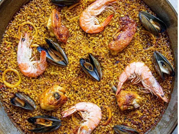 Este chef experto en paellas nos desvela el truco para que te salga perfecta 11 Merca2.es La paella perfecta está al alcance de todos
