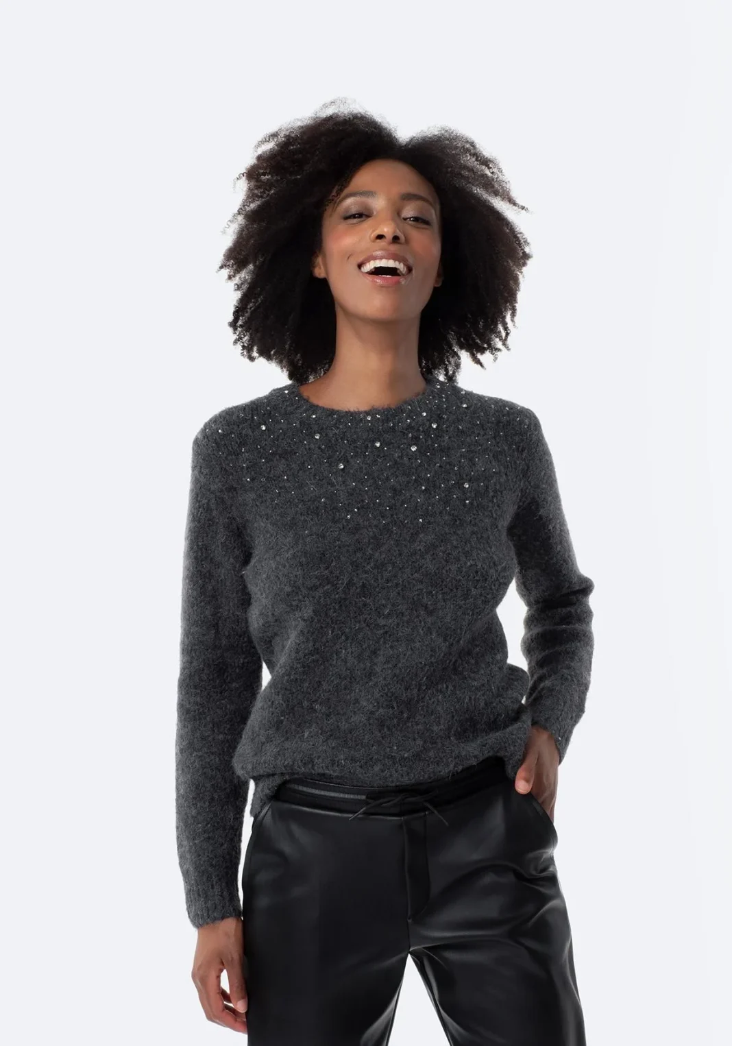 Jersey de manga larga con detalles de Mujer TEX – 19,99 euros