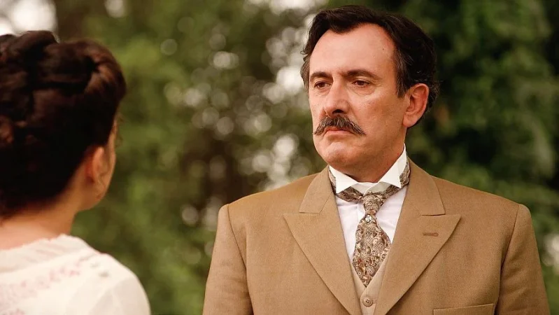 La Promesa Ayala y Martina Merca2.es