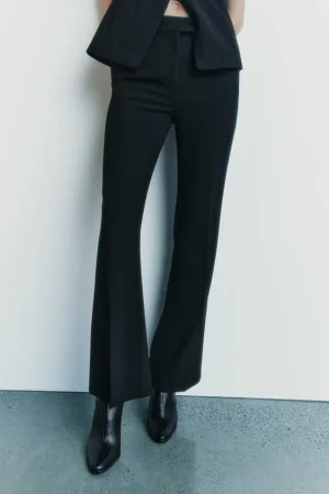 PANTALÓN FLARE ZW COLLECTION – 35,95 euros