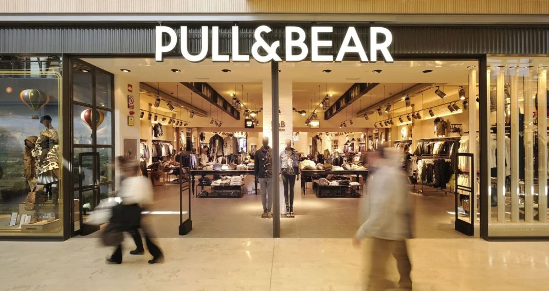 Pull&Bear estrena su nueva colección de abrigos para no pasar frío e ir a la moda