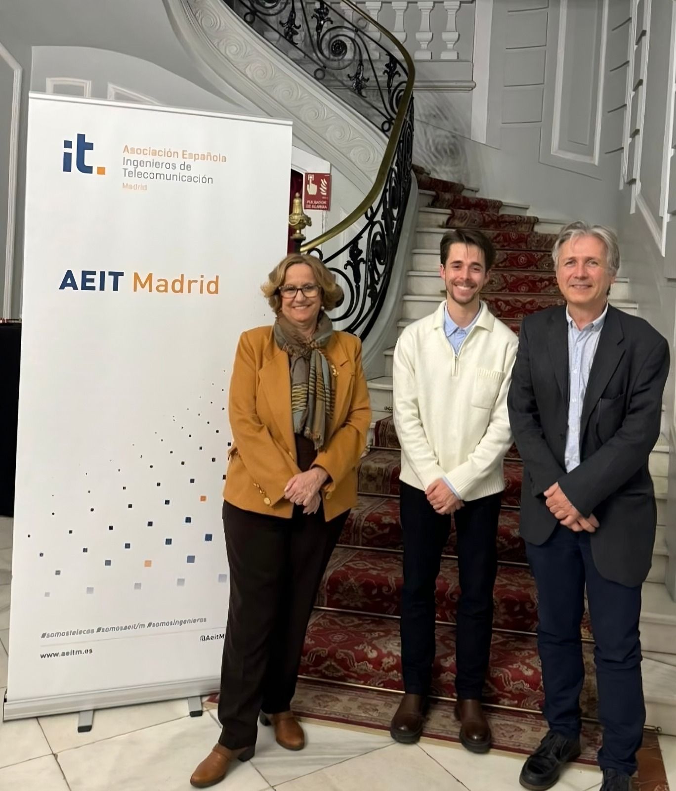 AEIT Madrid: Ingenieros de telecomunicación usan satélites para monitorizar en tiempo real cualquier asunto