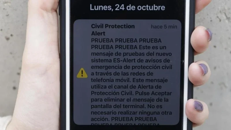 Activando alertas de emergencias en iPhone