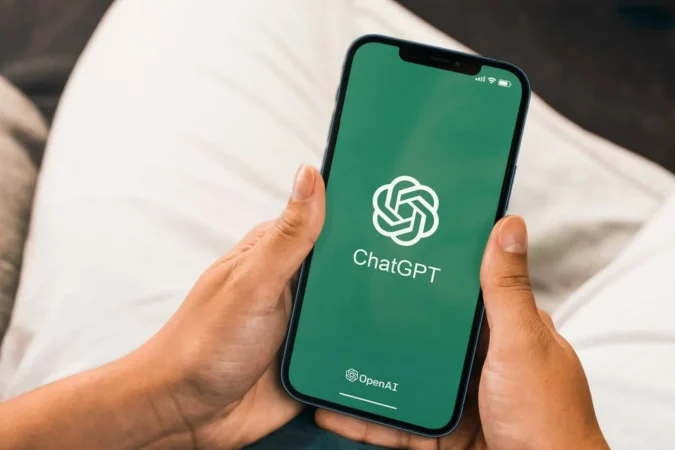 ChatGPT, entre la utilidad y la desconfianza