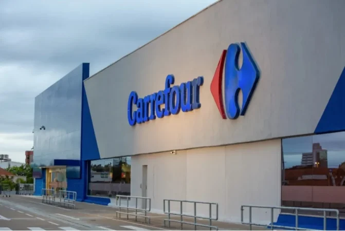 Carrefour busca la mejor cotización para sacar de la Bolsa su unidad brasileña, Atacadao 3 Merca2.es Carrefour mueble