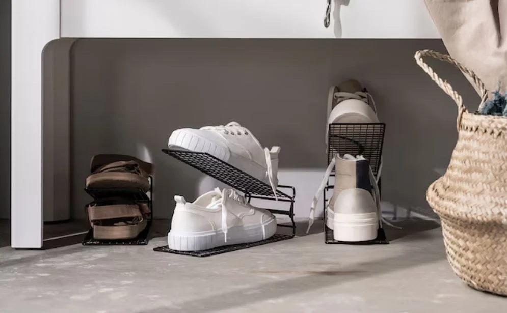 Ikea arrasa con su organizador de zapatos que cuesta menos de 2 euros