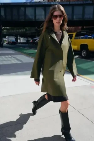 Más elegante y cómoda que nunca con estas 5 parkas de Zara para que te digan qué guapa vas 101 Merca2.es Parka Zara
