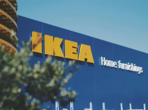 ikea-silla-navidad.webp Ikea lanza la silla más práctica para Navidad perfecta para espacios reducidos