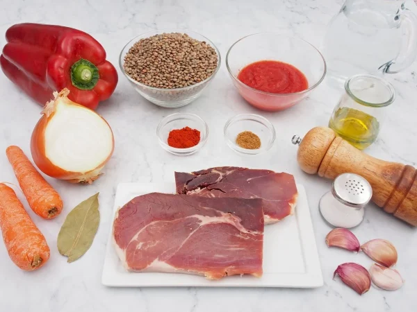 Ingredientes de la receta de lentejas para el invierno 