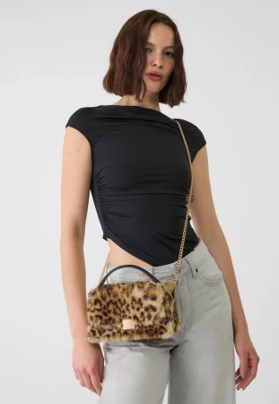 Bolso bandolera efecto pelo