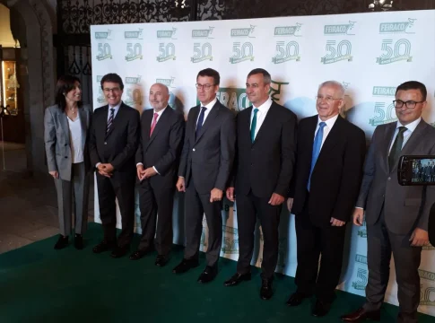 Feiraco cumple 50 años con una llamada de Feijóo a crear el gran grupo lácteo gallego