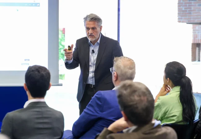 EuropaPress 5910694 presidente microsoft espana alberto granados desayunos esade campus esade Merca2.es