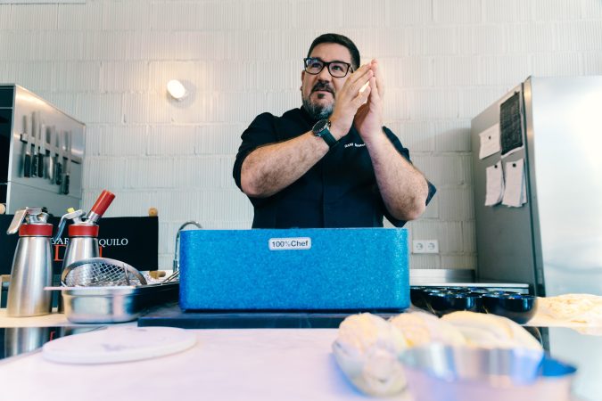 Las 25 personas más influyentes en España en el área de la gastronomía 6 Merca2.es EuropaPress 6025393 chef dani garcia posa europa press 11 junio 2024 madrid espana chef dani Merca2.es