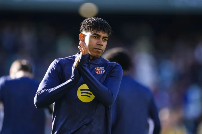 EuropaPress 6391349 lamine yamal of fc barcelona warms up during the spanish league laliga ea Merca2.es